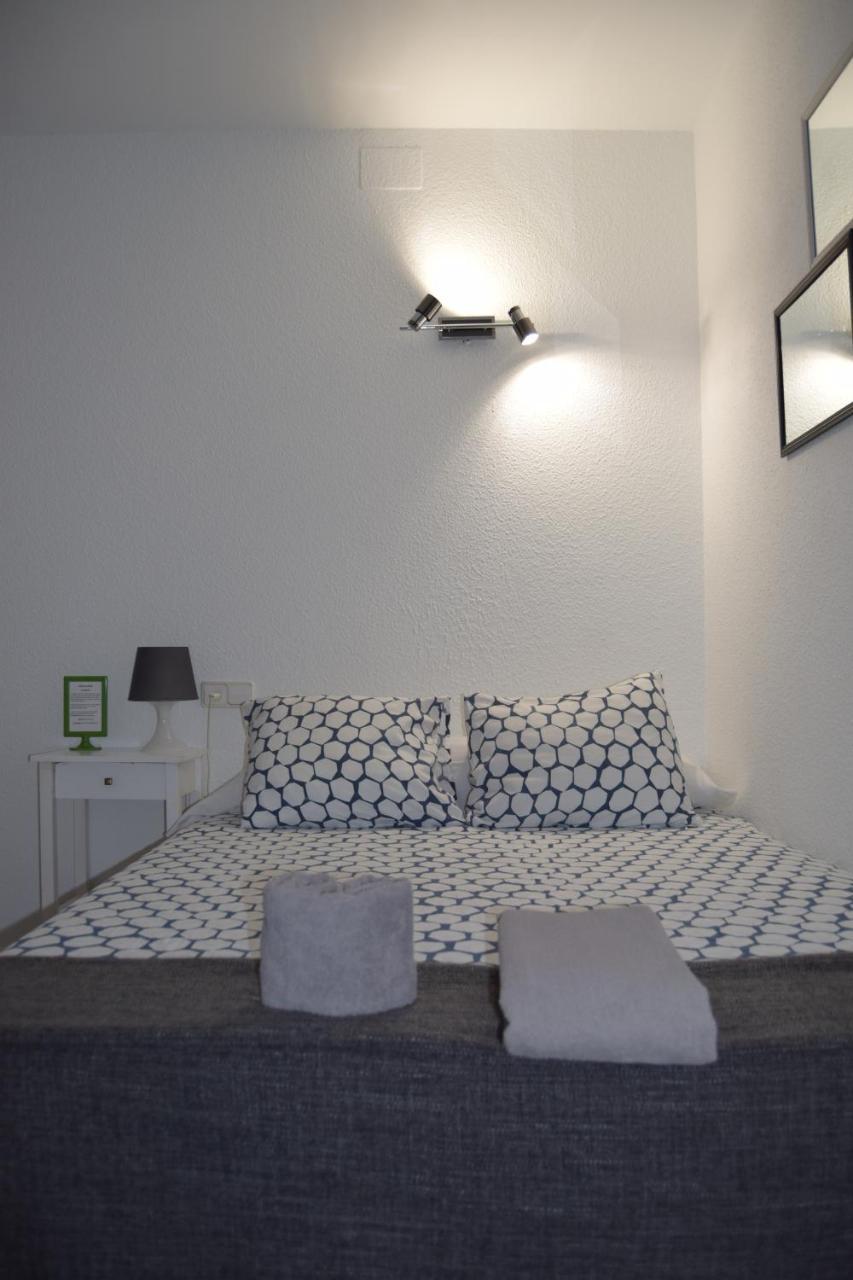 Hostal Rofer Madrid Dış mekan fotoğraf